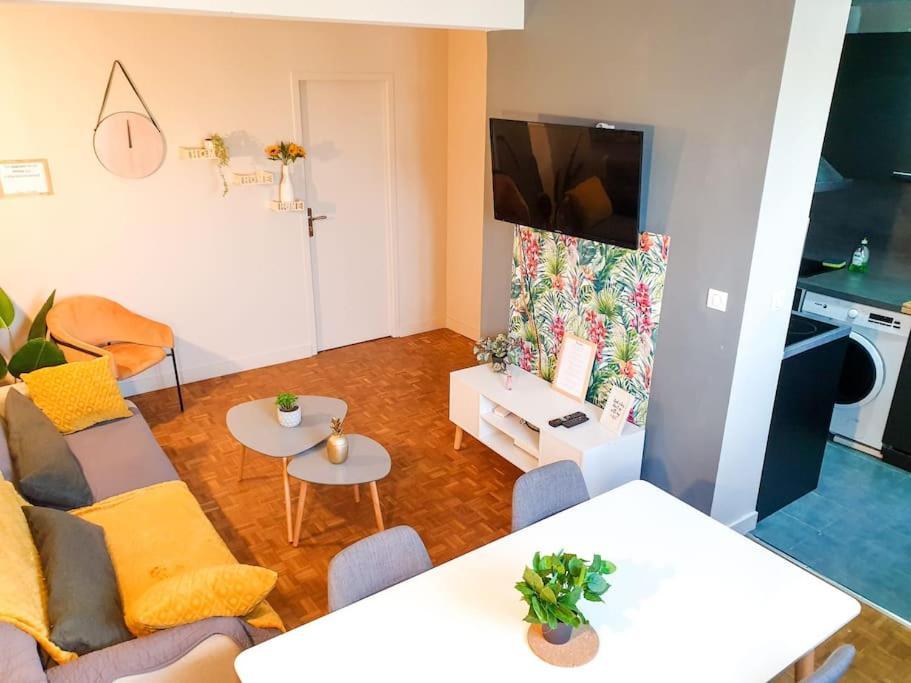 Cosy Mure 4Ch - Stationnement Gratuit Pau Exterior foto